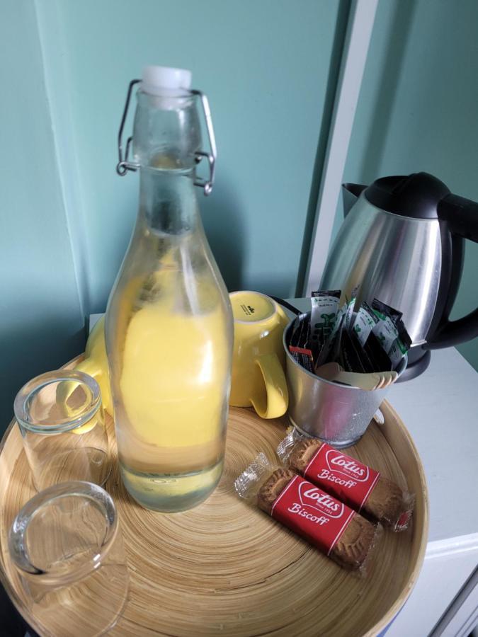 Amble Harbour Retreats Hotel Bagian luar foto